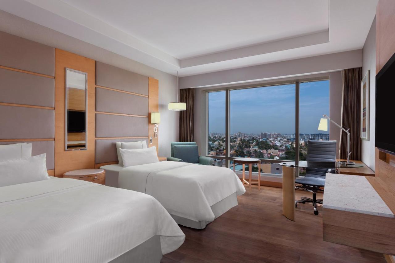 Hotel The Westin Velachery 5*